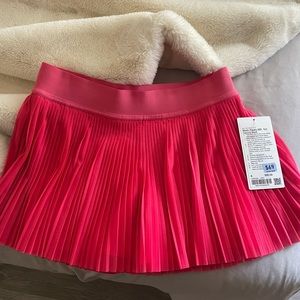 Lululemon skirt - new with tags